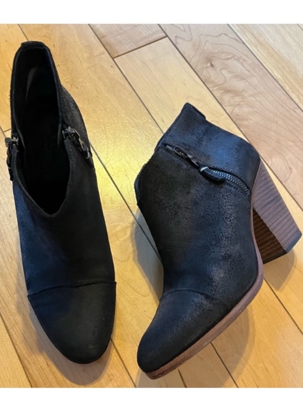 Rag & Bone Leather Zip Up Stacked Heel Booties size 39